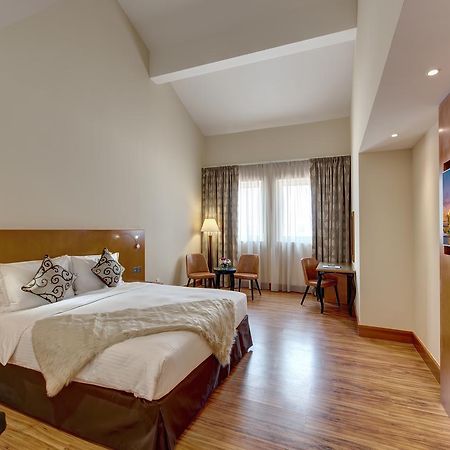 J5 Villas Holiday Homes Barsha Gardens Dubai Ngoại thất bức ảnh