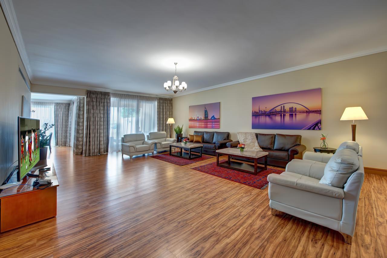 J5 Villas Holiday Homes Barsha Gardens Dubai Ngoại thất bức ảnh